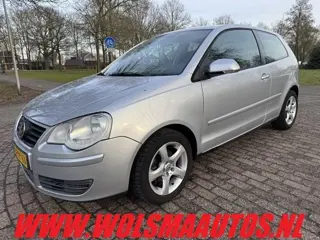 Volkswagen Polo 1.4-16V Turijn