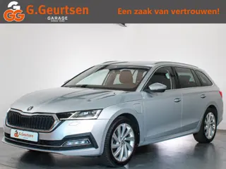 Skoda Octavia Combi 1.4 TSI iV PHEV Business Edition Trekhaak, ACC, Camera, Stoelverwarming