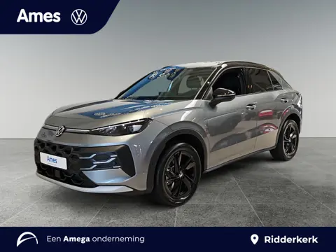 Volkswagen T-Roc Life First Edition 1.5 eTSI 116 PK
