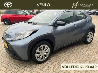 Toyota Aygo X 1.0 VVT-i MT Play | Rijklaar | BTWauto | Carplay/-AndroidAuto