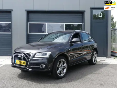 Audi Q5 2.0 TFSI 230PK Automaat quattro 3X S-Line / Navigatie / ECC / LED+Xenon / Origineel NL Auto 
