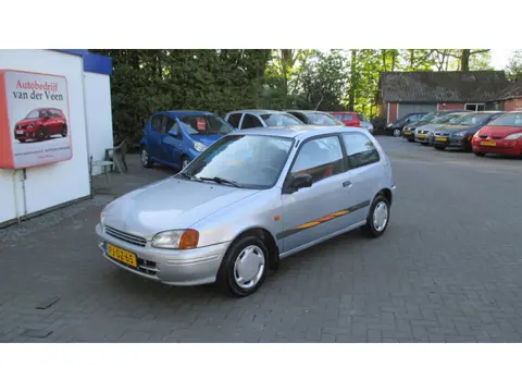 Toyota Starlet 1.3-16V XLi GTSi