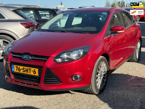 Ford Focus 1.6 EcoBoost First Edition Elektrisch Stoelen Clima Cruise PDC LMV Nette Auto