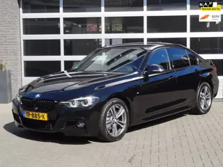 BMW 3-serie 318i Edition M Sport Shadow Executive