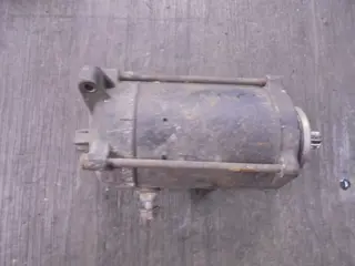 STARTMOTOR Honda VF 700 750 C Magna 1983 - 1985