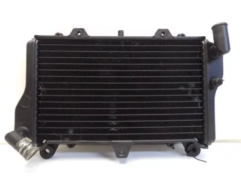 RADIATEUR Kawasaki GPZ 900 1984 - 1993