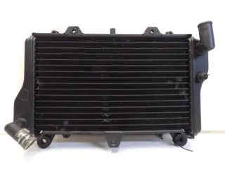RADIATEUR Kawasaki GPZ 900 1984 - 1993