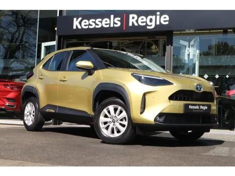 Toyota Yaris Cross 1.5 Hybrid Dynamic | HuD | ACC | Keyless | Camera | Stoel/Stuurverwarming | Bliss