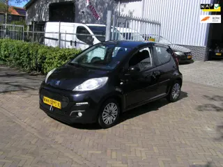 Peugeot 107 1.0 Active nap pas airco nieuwe apk
