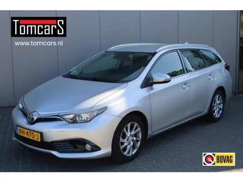 Toyota Auris Touring Sports 1.2T 116PK Automaat Aspiration Navigatie/Camera/Stoelverwarming/Cruise-c