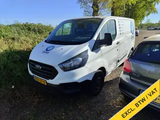 Ford Transit Custom 280 2.0 TDCI L1H1 **Motor defect** 3-Persoons Trekhaak Airco Euro 6 Voorruitverw