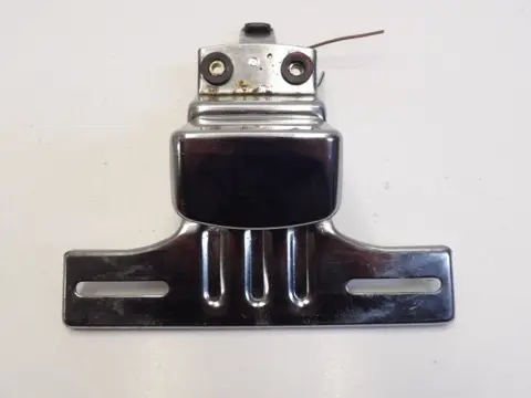 KENTEKENPLAATHOUDER Suzuki VS 700 Intruder 1985 - 1991