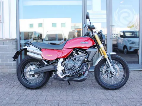 Fantic Caballero 700 Motorfiets (bj 2024)