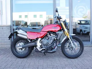 Fantic Caballero 700 Motorfiets (bj 2024)