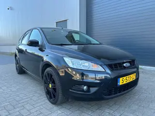 Ford Focus 1.6i Trend AIRCO NAVI APK 2008