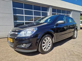 Opel Astra 1.6 Temptation