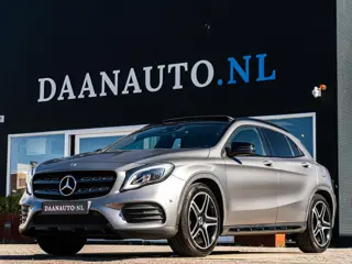 Mercedes-Benz GLA180 AMG Night Pano Magno Keyless Camera