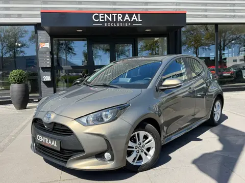 Toyota Yaris 1.5 VVT-i Active 125PK|Cruiscontrol|Camera|Stoel/Stuurverwarming|Airco