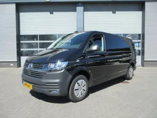 Volkswagen Transporter 2.0 TDI L2H1 airco navigatie trekhaak