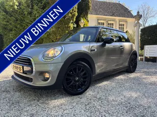 MINI Mini 1.5 Cooper Pepper Serious Business / Climate Control / Navi. / Apple Carplay-Android