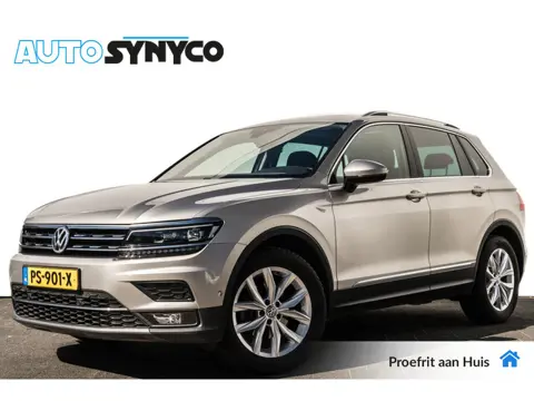 Volkswagen Tiguan 1.4 TSi ACT 150 Pk DSG Highline | Panoramadak | Adapt. Cruise | LED | Virtual cock