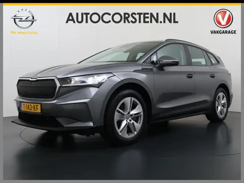 Škoda Enyaq iV 60 Trekhaak SOH 94% Camera Navi Ecc Apple Carplay Android Auto Pdc Keyless-go Led Lmv