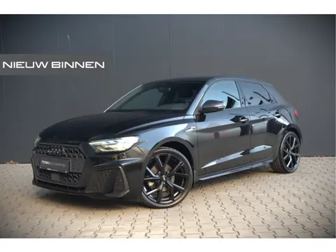 Audi A1 Sportback 35 TFSI S Line edition one S-Line | Bang & Olufsen | Stoelverwarming | Cruise Cont