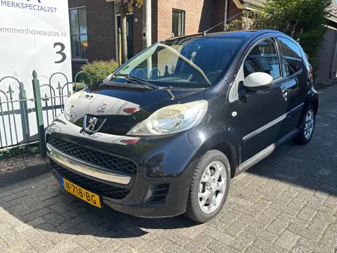 Peugeot 107 1.0-12V XS (bj 2012)
