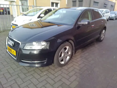 Audi A3 Sportback 1.2 TFSI Attraction Pro Line Business