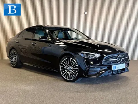 Mercedes-Benz C-Klasse 300e AMG STYLING-PANORAMA-HEAD UP-MEMORY-DISTRONIC-COMPLEET