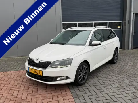 Škoda Fabia Combi 1.2 TSI 90pk Edition, Trekhaak, PDC, Stoelverwarming, Navi , Cruisecontrol, Lichtm