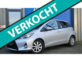 Toyota Yaris 1.5 Full Hybrid Cruise Keyless 100% Dealer onderhouden!