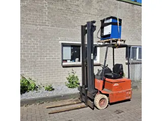 LINDE E12 Heftruck elektrisch TRIPLO 6 m