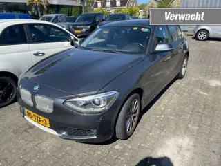 BMW 1-SERIE 118i Business+ XENON NAVI CLIMA PDC NAP APK