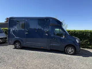 Renault Master | HORSETRUCK | STX | STALLION 3XL | 2022 | 13.330KM | HENGST | MANUEL | 165PK | 3-SEA