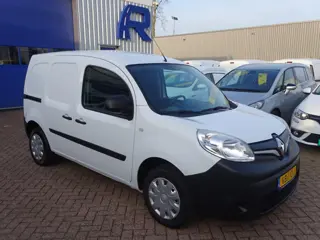 Renault Kangoo 1.5 dCi AIRCO NAVIGATIE CRUISE CONTROL SCHUIFDEUR