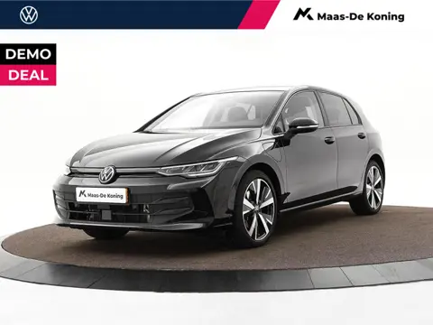 Volkswagen Golf 1.5 eHybrid Life Edition 204 pk 6 versn. DSG · Achteruitrijcamera · Draadloze telefo