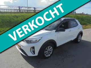 Kia Stonic Kia Stonic 1.0 GDI MHEV navigatie airco camera 57.000km eerste eigenaar