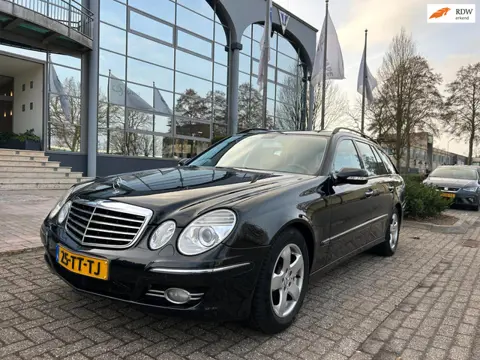 Mercedes-Benz E-klasse Estate 280 Avantgarde aut,leer,navi,trekh.