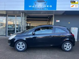 Opel Corsa 1.2-16V Enjoy Airco/elektrisch pakket 1 jaar APK