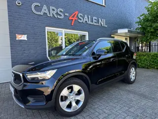 VOLVO XC40 T2 Autom. Momentum Pro + Chroom + D-Glas + Nav + 18 inch Lmv - 2022