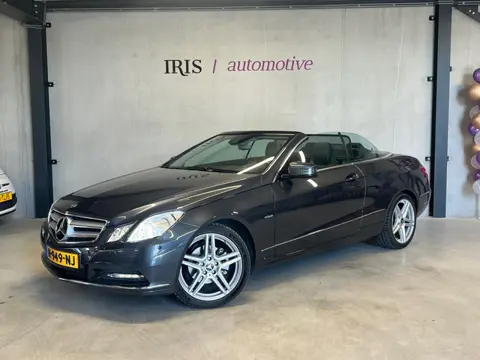 Mercedes-Benz E-klasse Cabrio 200 CGI Elegance - Youngtimer - 1e lak - volleder - cc -HK audio - nek
