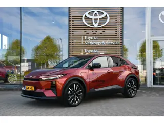 Toyota C-HR+ First Edition 77 kWh automaat 224pk | DEMO-auto | 20 inch velgen | Snel leverbaar |