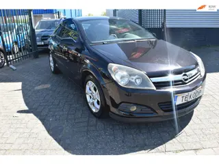Opel Astra GTC 1.6 Sport