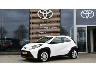 Toyota Aygo X 1.0 VVT-i MT Play 5-deurs 72pk | Airco | Cruise control adaptief | BTW-auto |