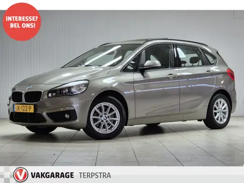 BMW 2 Serie Active Tourer 218i/ Automaat!/ LED Koplampen/ Pano-Dak!/ AFN Trekhaak/ StoelvV/ Clierw./