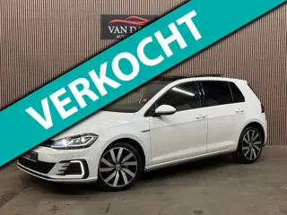 Volkswagen Golf 1.4 TSI PHEV GTE 2020 PANO LED VIRTUAL KEYLESS