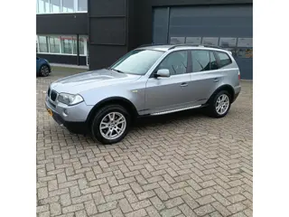BMW X3 2.0i Business Line