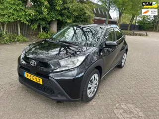 Toyota Aygo X 1.0 VVT-i MT Play