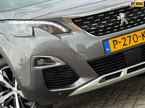 Peugeot 3008 1.2 PureTech 130pk GT-Line AUTOMAAT - Gris Platinium - Topstaat